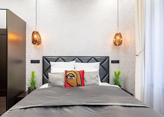 Super - Luxy Modern