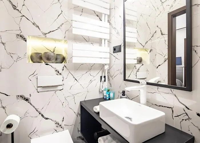 Super - Luxy Modern
